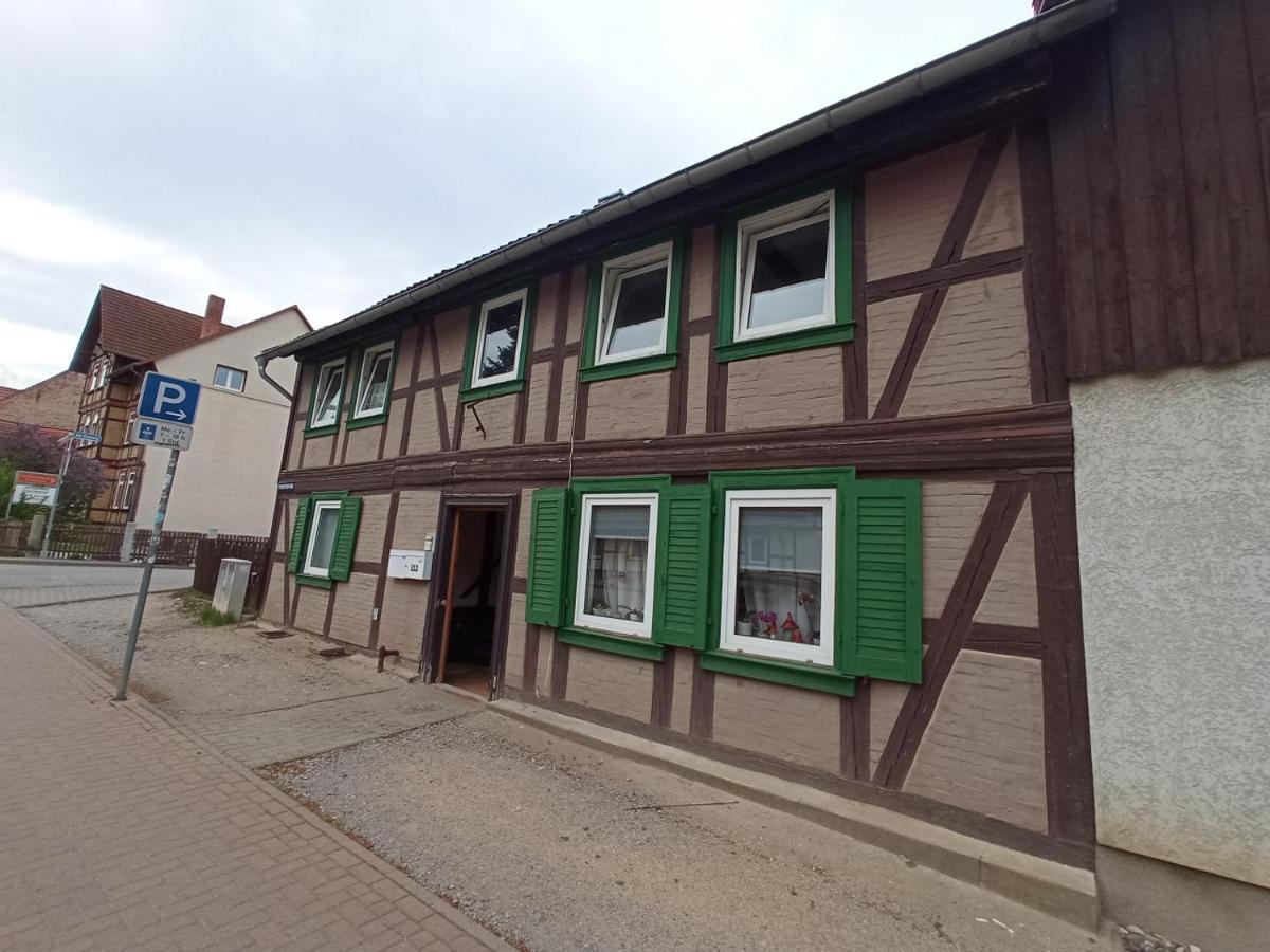 65 Zoll Smarttv & Netflix Direkt Am Campus Wernigerode